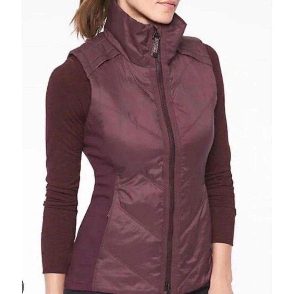 Athleta Rock Ridge PRIMALOFT Full Zip Vest Size Medium